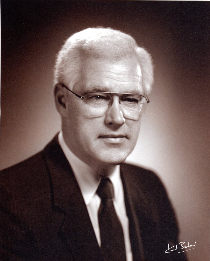 Rev. Dr. Grant MacDonald