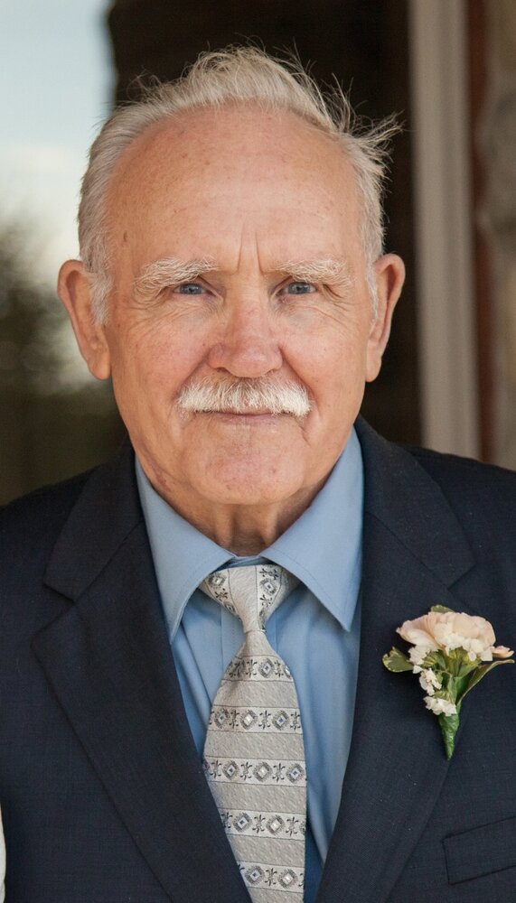 Glyn Thomas