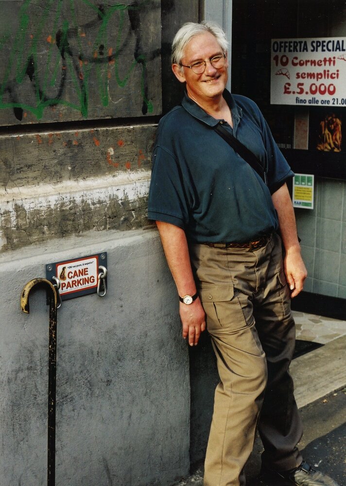 Dr. Christopher Simpson